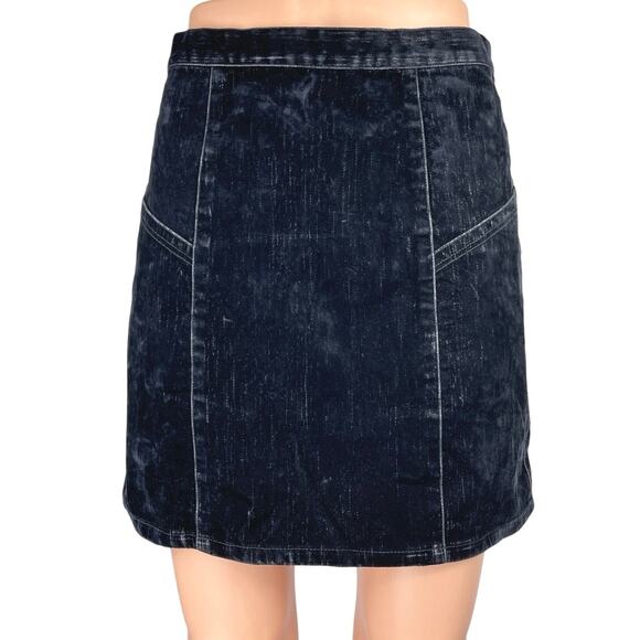 ASOS Design Blue Velvet Velour Mini Straight Pencil Denim Jeans Skirt Size 6 - Picture 1 of 6